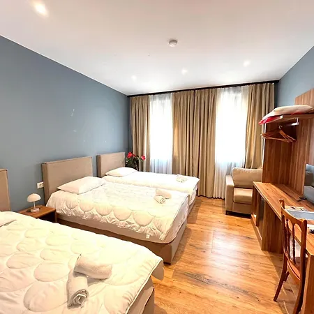 Gjuhadoli Restaurant 4* Shkodër