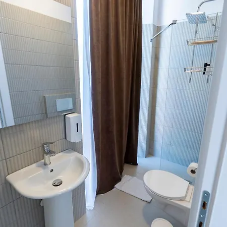 Gjuhadoli Restaurant 4*