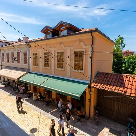 Gjuhadoli Restaurant 4*