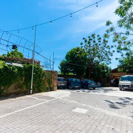 Gjuhadoli Restaurant