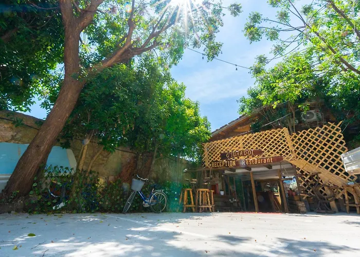 Gjuhadoli Restaurant 4* شكودر