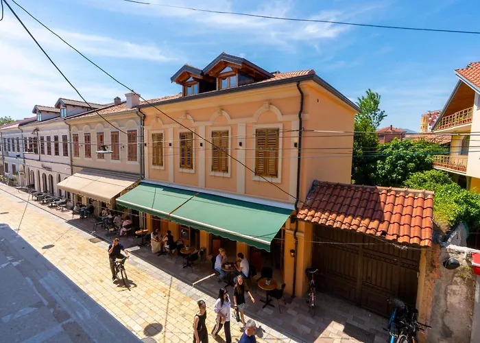 Gjuhadoli Restaurant 4*