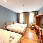 Gjuhadoli Restaurant 4* Shkodër