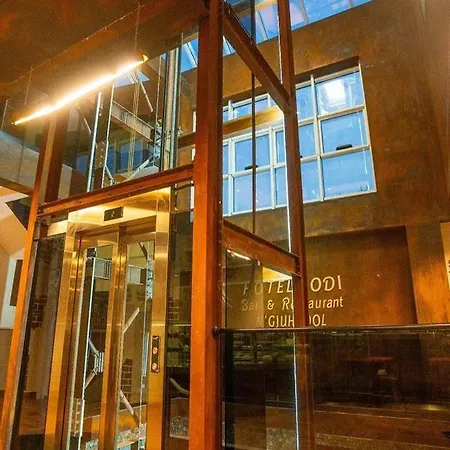 Gjuhadoli Restaurant Hotel 4*