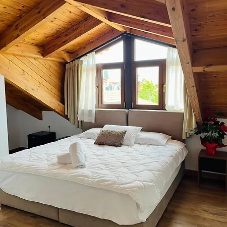 Hotel Gjuhadoli Restaurant