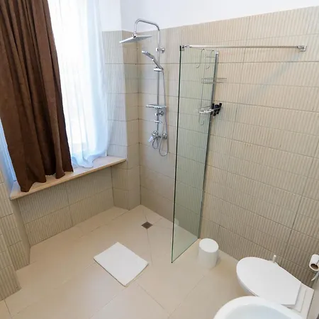 Gjuhadoli Restaurant Hotel Shkodër