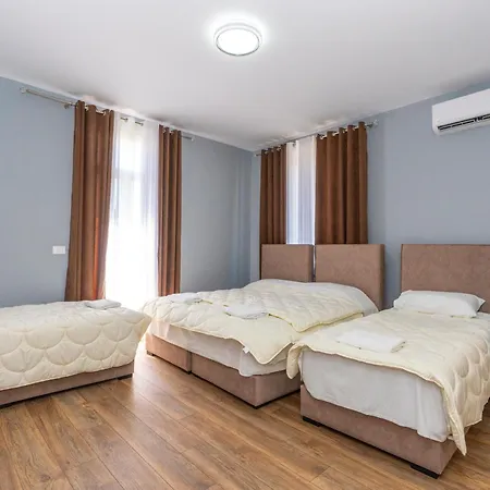 Hotel Gjuhadoli Restaurant Shkoder