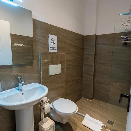 Hotel Gjuhadoli Restaurant Shkoder