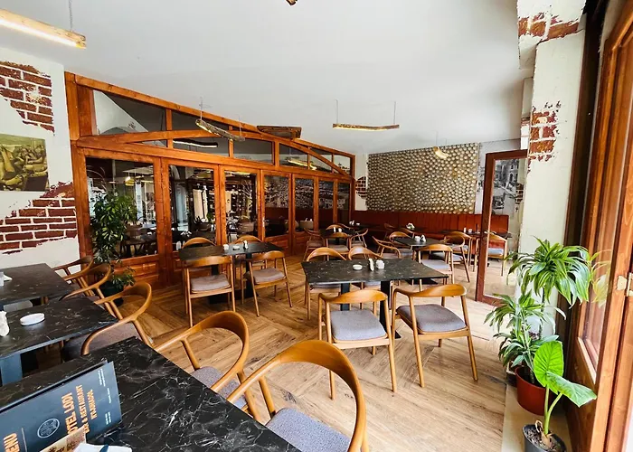 호텔 Gjuhadoli Restaurant Shkodër