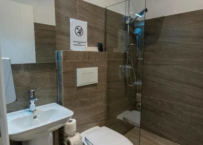 호텔 Gjuhadoli Restaurant